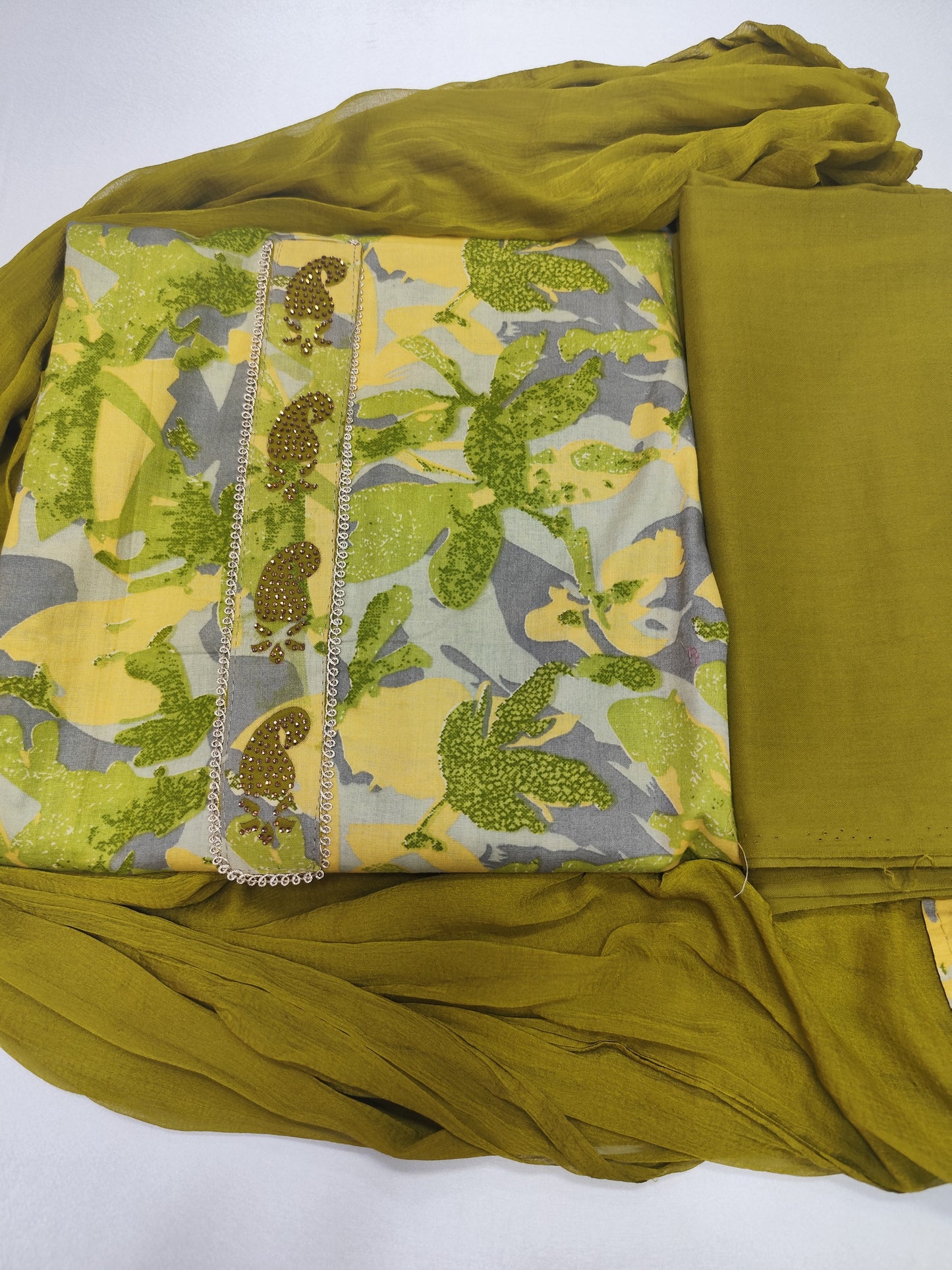 PURE COTTON NECK PATTI WITH PRINTED UNSTITCHED SUIT PARIS BEAUTY