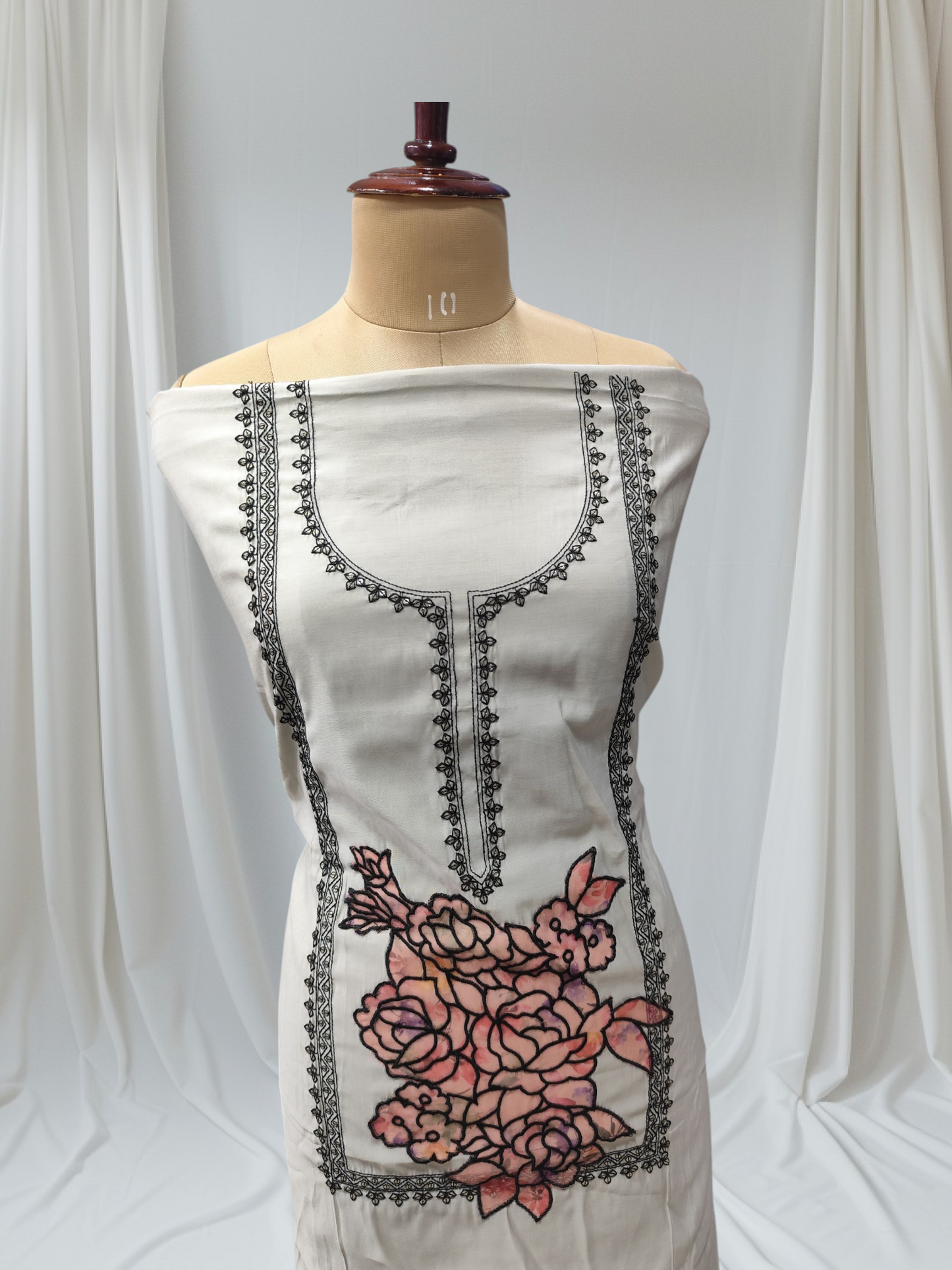 GIRLISH FLORAL RAYMON SILK DESIGN UNSTITCHED SUIT
