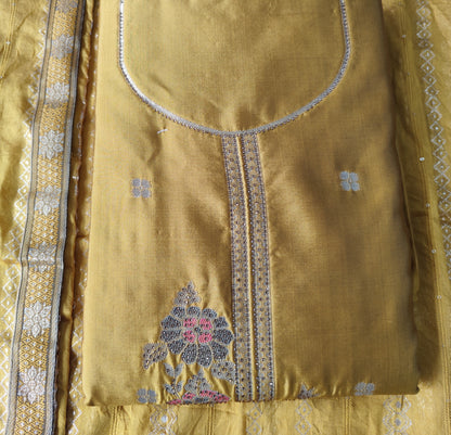 Partywear Slik Suit